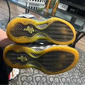 NIke Air Foamposite One- Mens Size 8 Gray Black